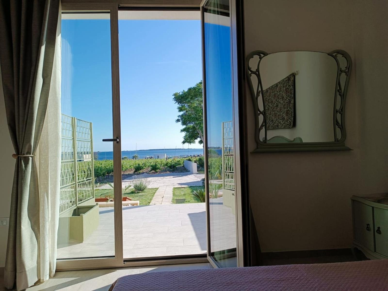 Riflessi Dello Stagnone Bed & Breakfast มาร์ซาลา ภายนอก รูปภาพ